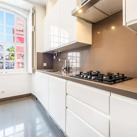 Guestready - Newly Renovated 3br - Chiado *